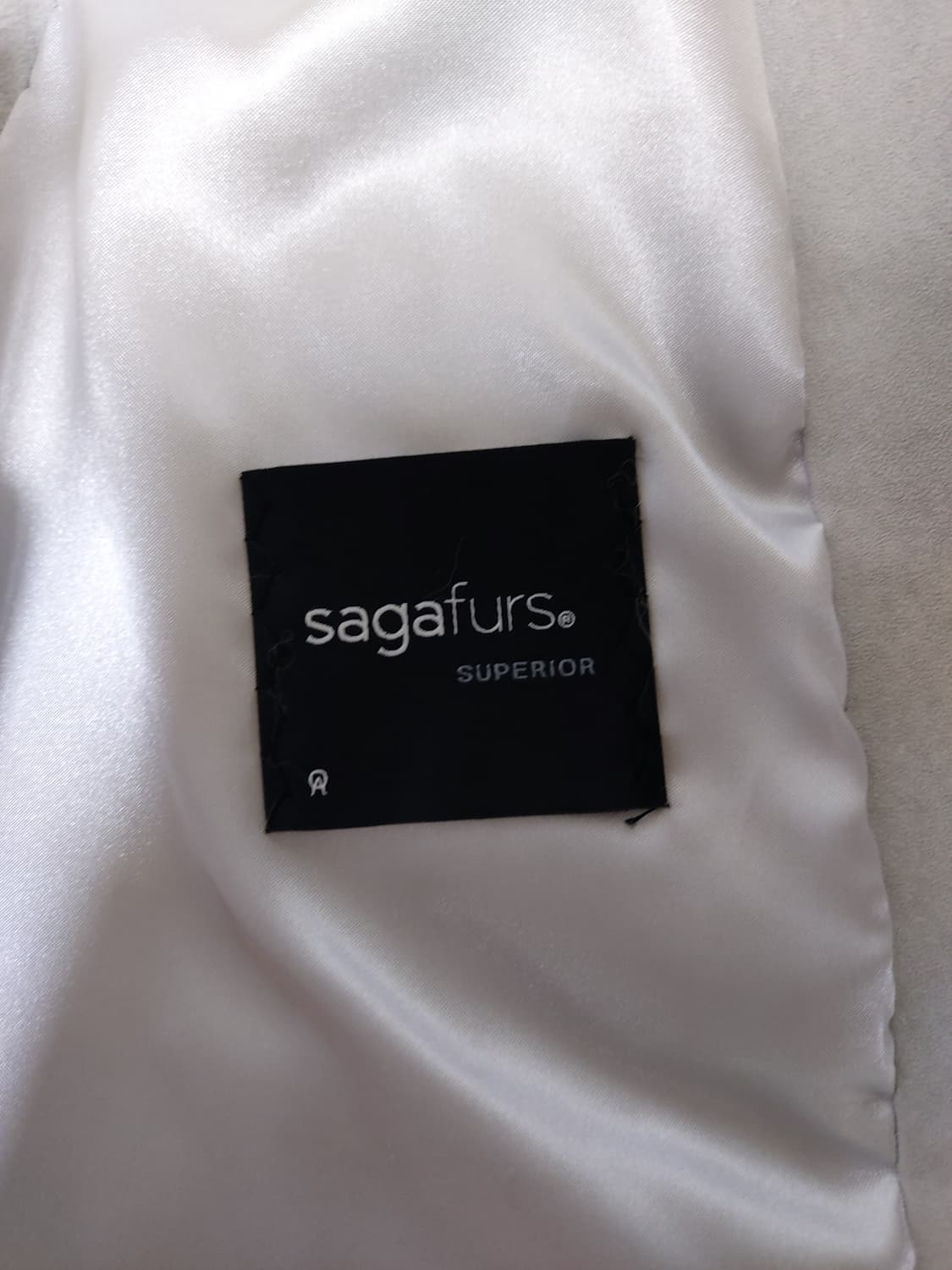 사가퍼 Sagafurs 폭스 베스트 (F)

 상품이미지5