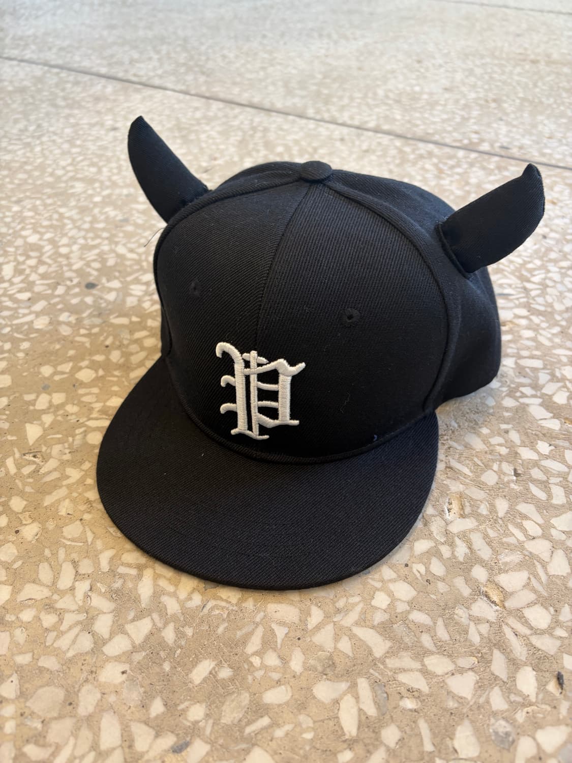 Black Devil Horn Snapback Cap 상품이미지2