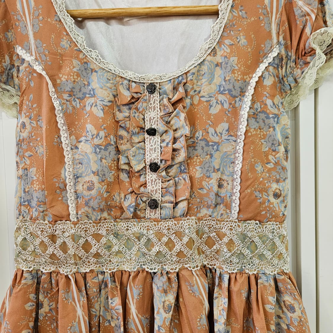 엑시즈팜 (axes femme) 카라멜 플라워원피스 상품이미지3