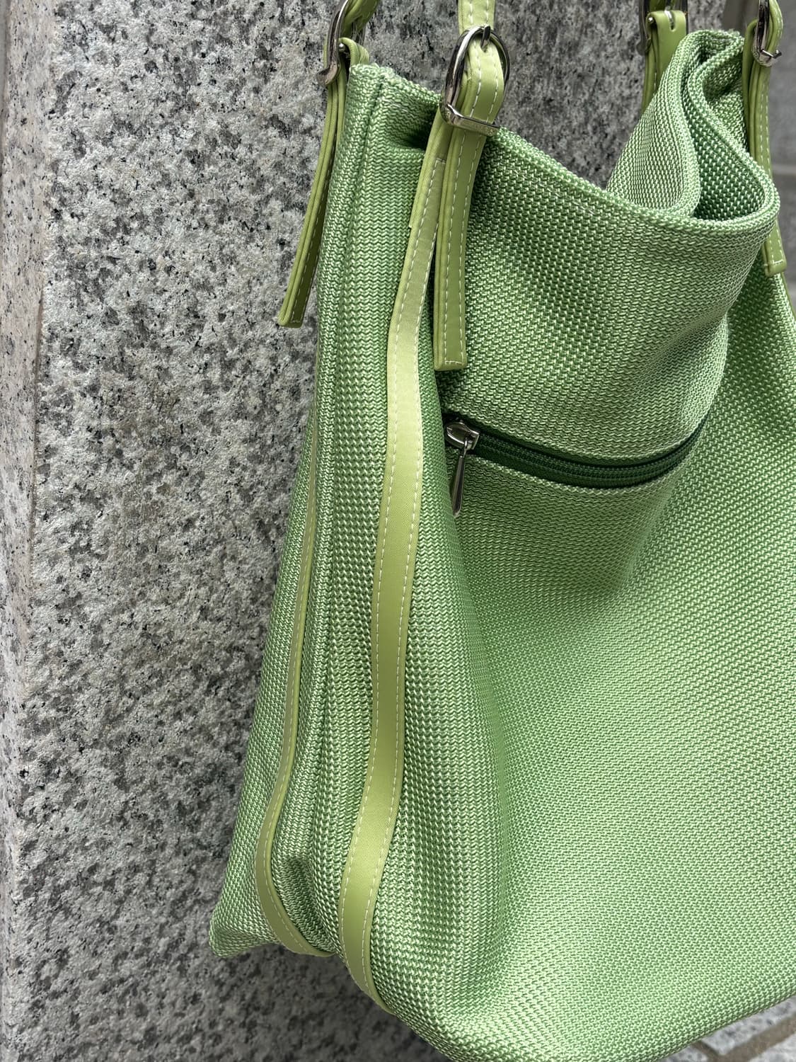 그로스 스트랩 루즈 숄더백 상품이미지5