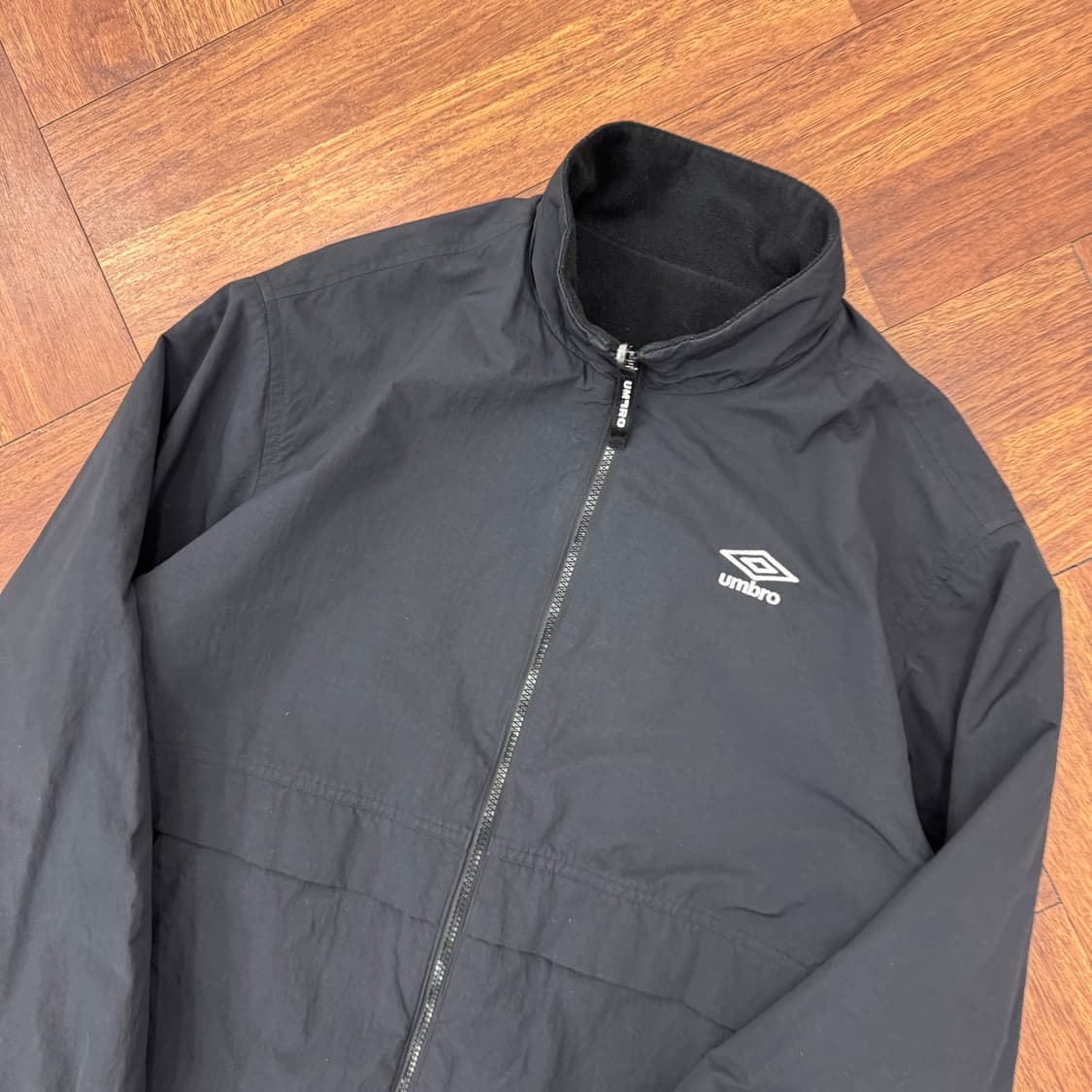 100 엄브로 블랙 리버시블 자켓  상품이미지3