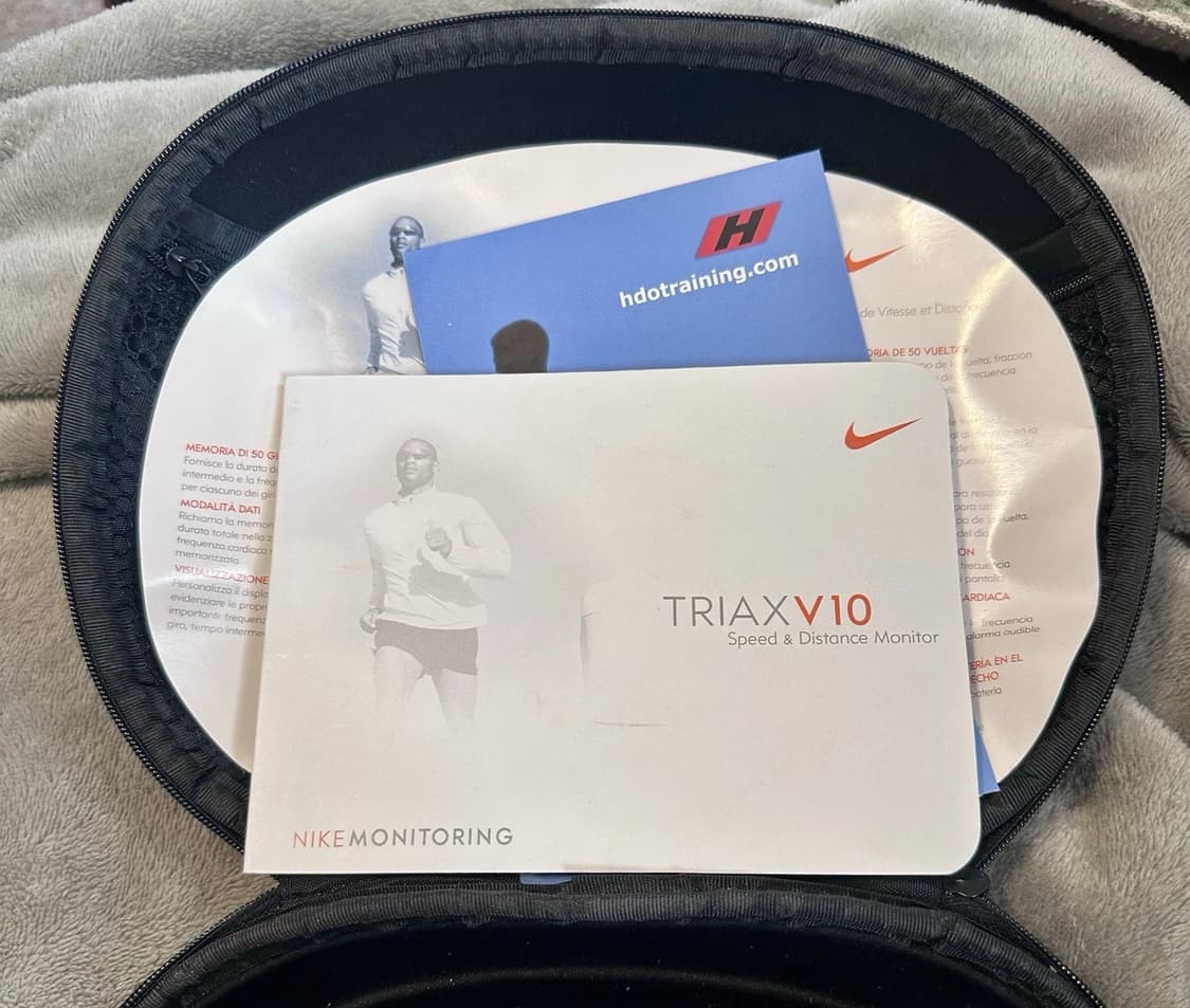 나이키 트라이액스 V10 시계 상품이미지5
