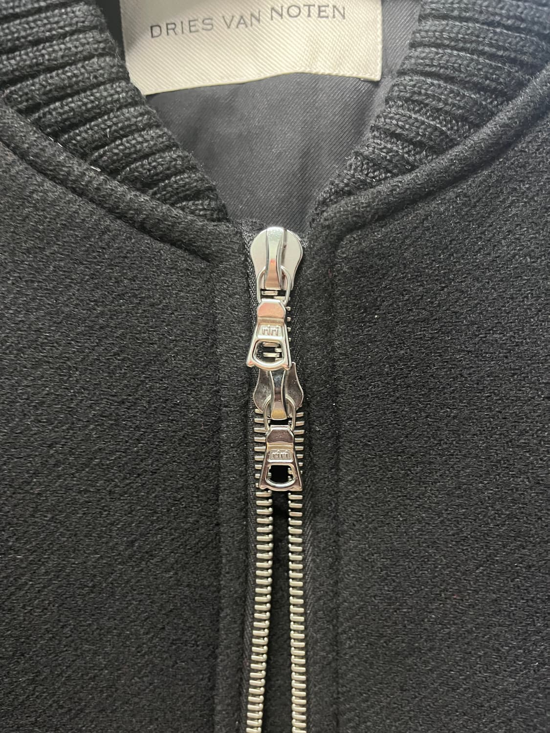 [L] 드리스 반 노튼 백지퍼 봄버 상품이미지5