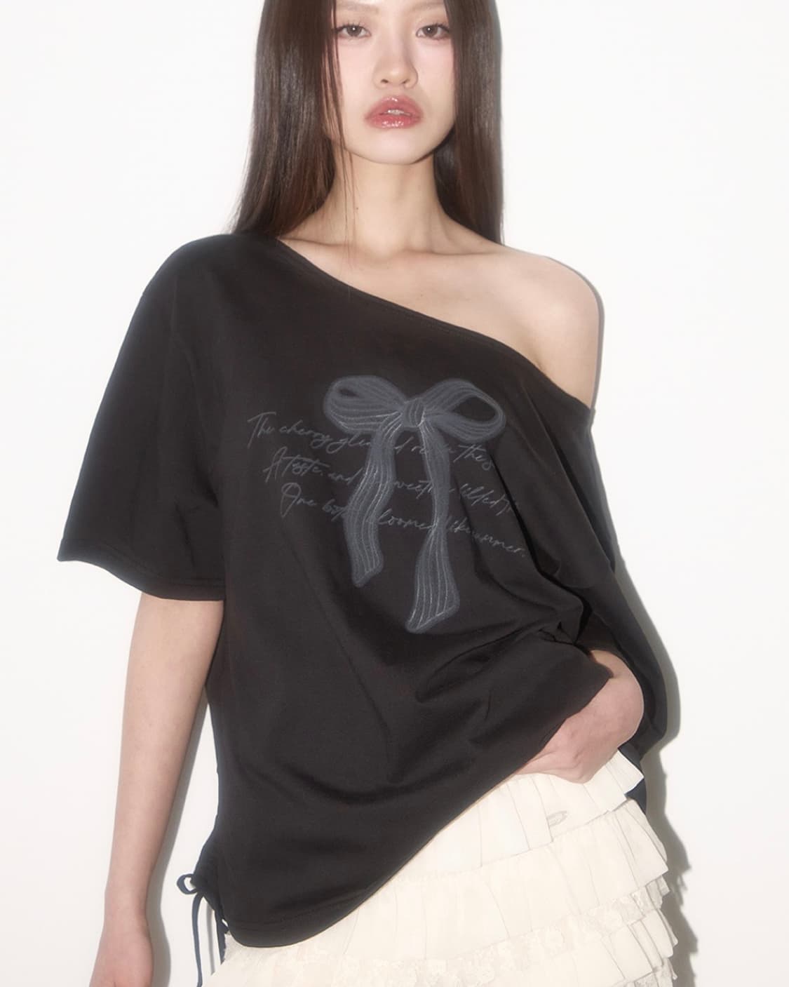 illigo ribbon shirring offshouler tshirt 상품이미지2