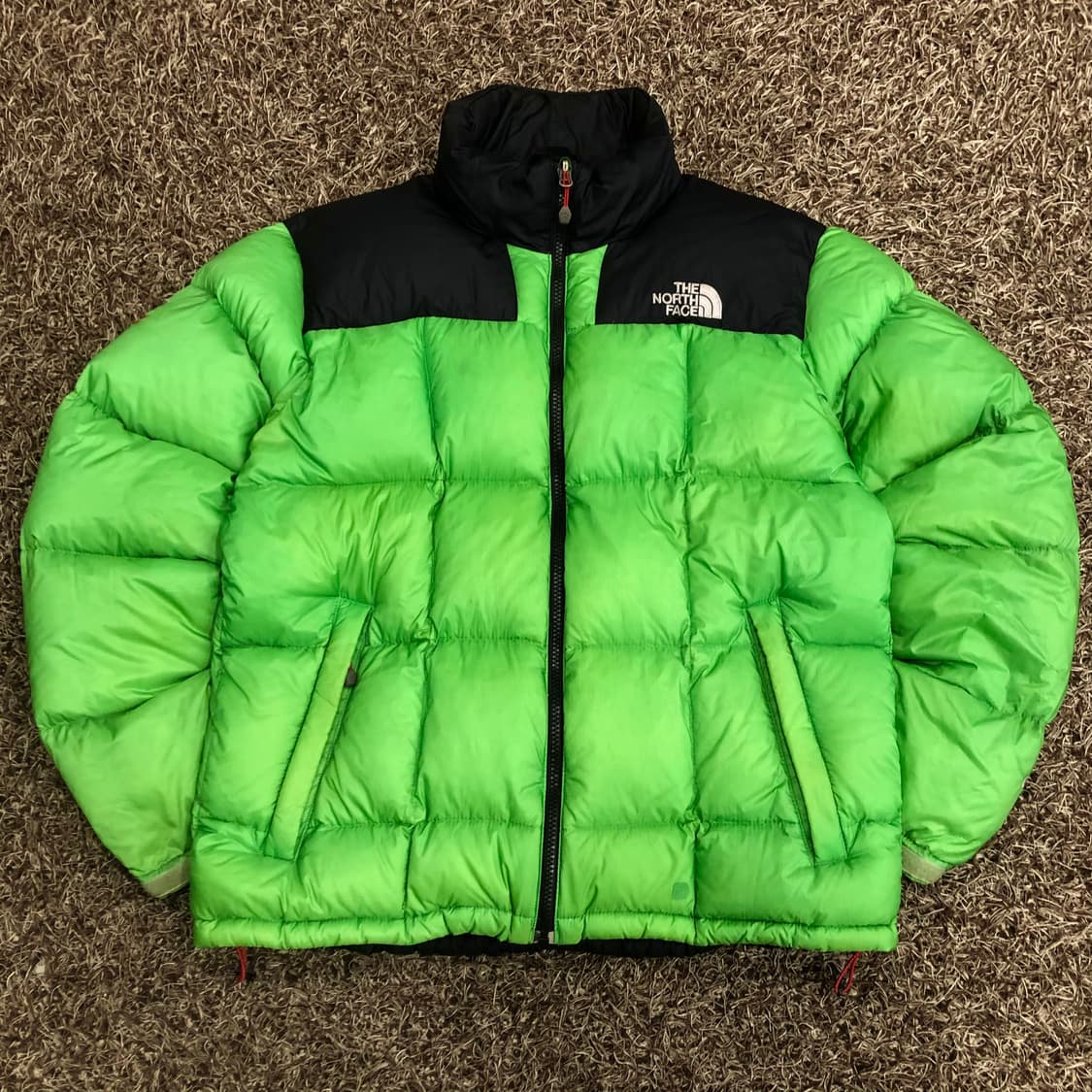 노스페이스 써밋 로체 구스다운 800 패딩 상품이미지1