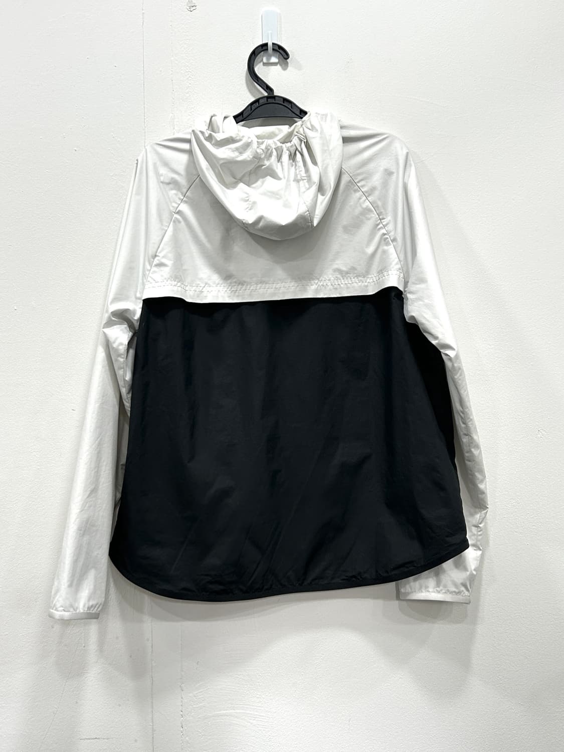 나이키 범고래 윈드러너 바람막이 오버핏 여성 S 상품이미지4