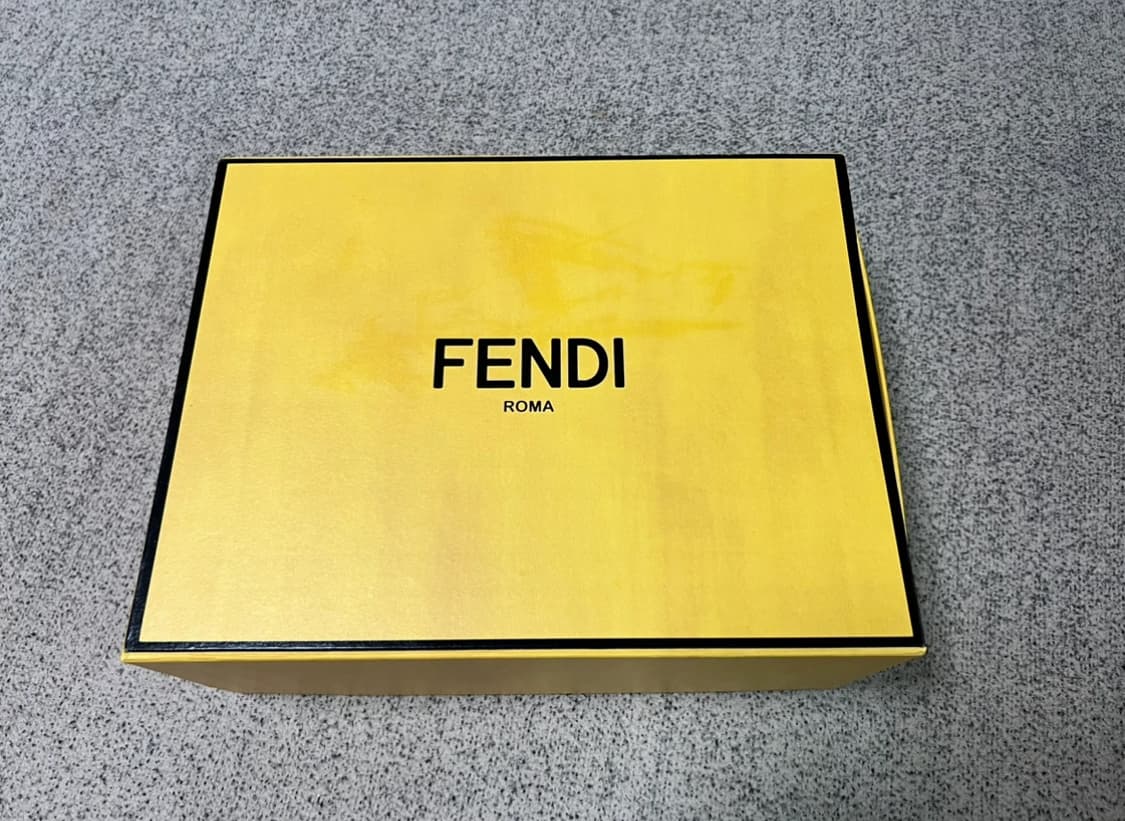 펜디 바게트백 FF로고 상품이미지2