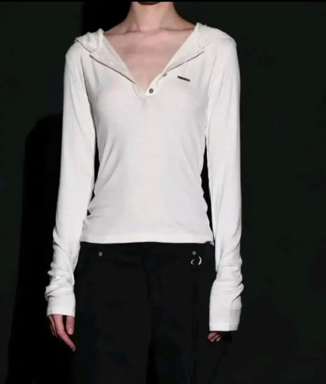 보헤미안서울 후드 버튼 워머T 상품이미지1