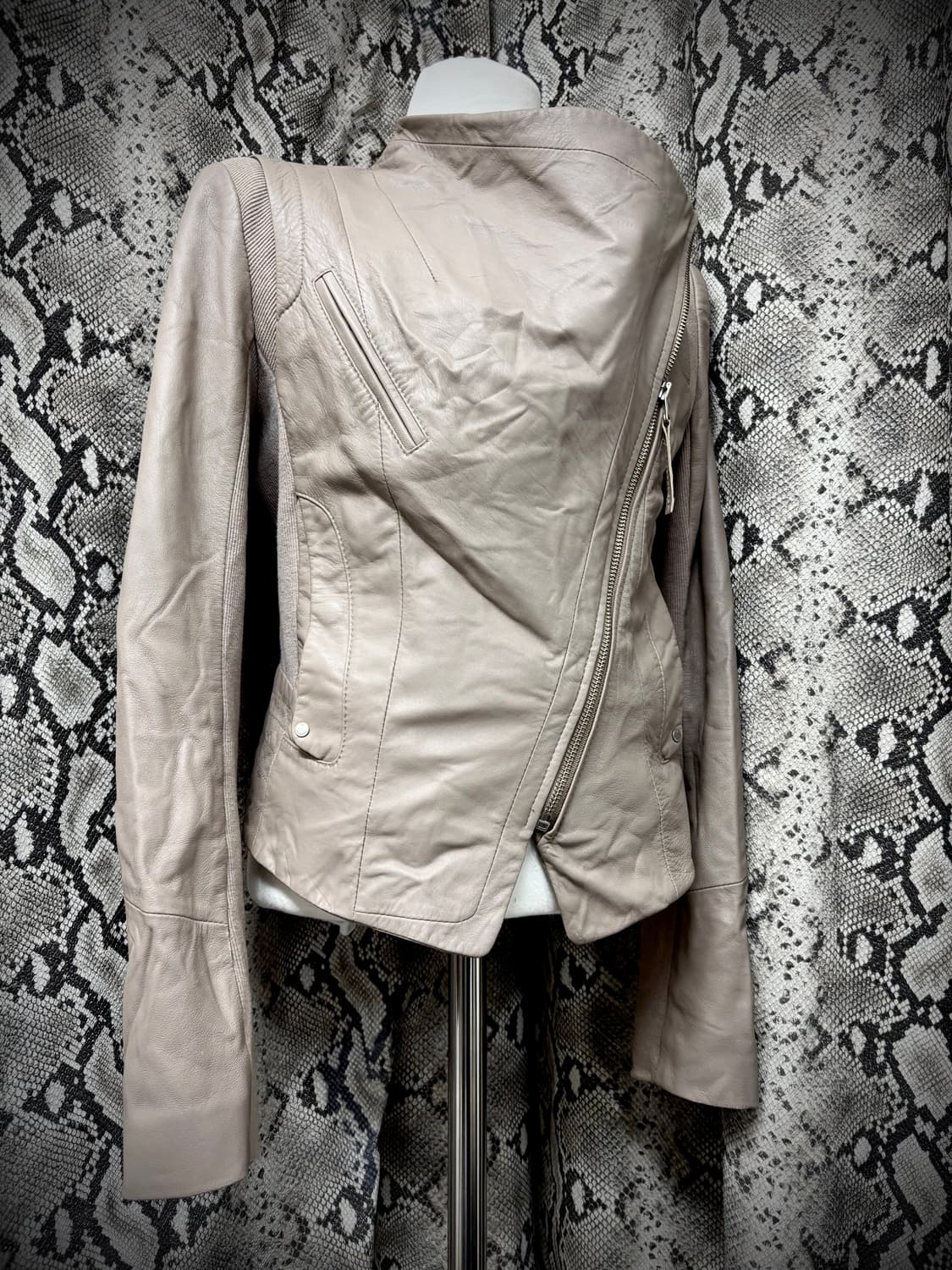  Anne Klein Draped Utility SheepSkin Lea 상품이미지3