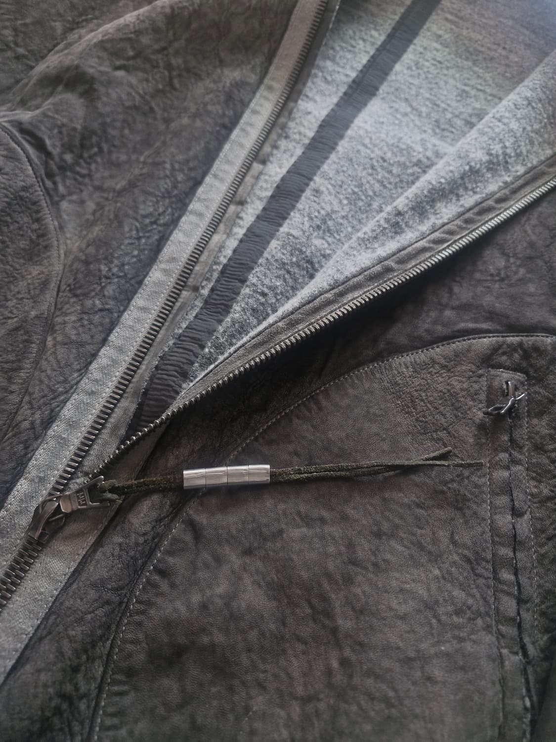 아이작 세럼 램스킨 수소봉제 봄버 M 상품이미지3