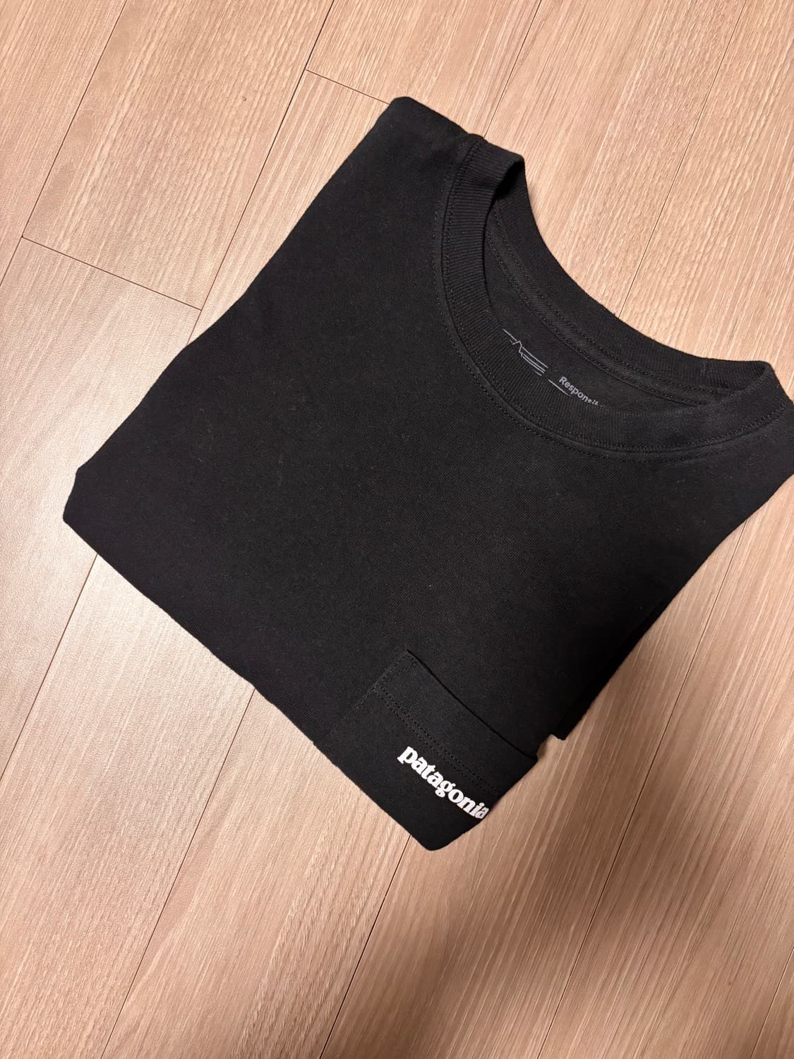 파타고니아 반팔 티셔츠 블랙 xs 상품이미지1