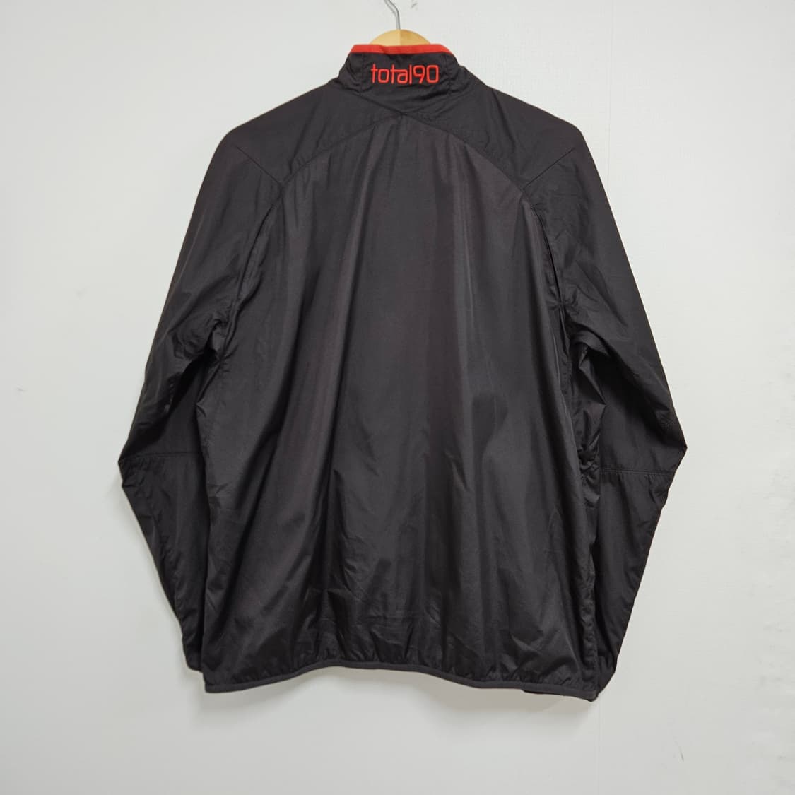 나이키 다크브라운 토탈90 올드스쿨 바람막이 XL 상품이미지3