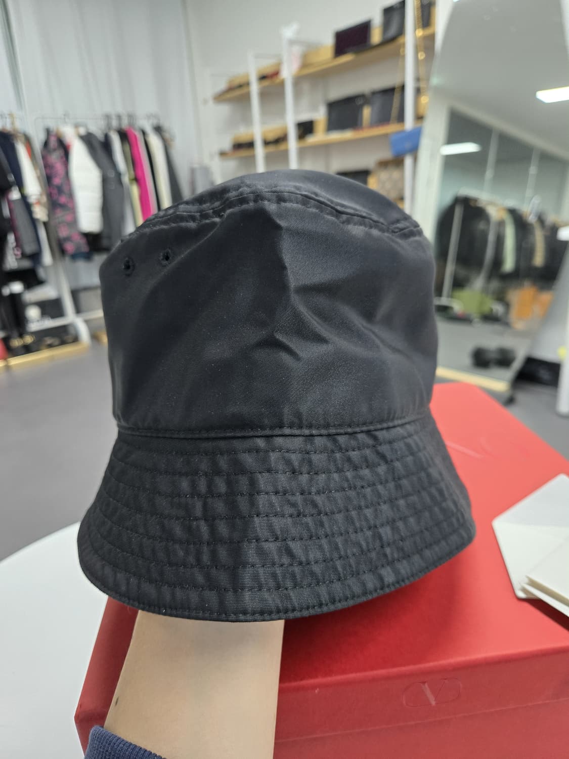 [A급컨디션]발렌티노 로고 버킷햇 상품이미지3