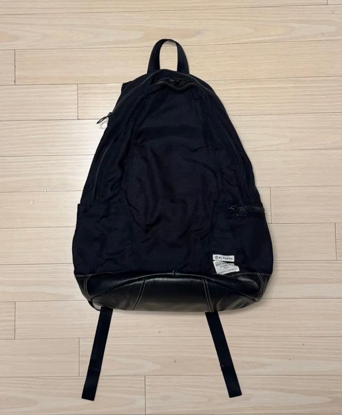 블랭코브 에펠백 블랙 화이트탭 상품이미지1