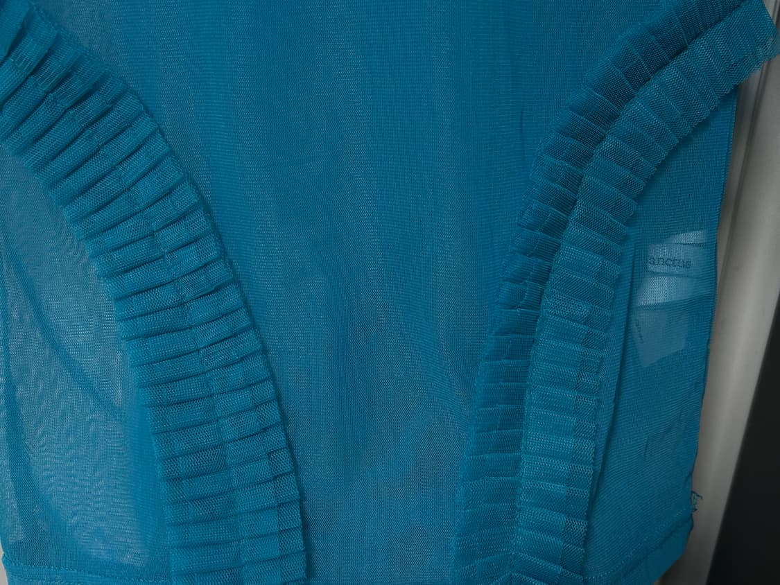 울리카상투스 메쉬 프릴탑 블루 상품이미지6