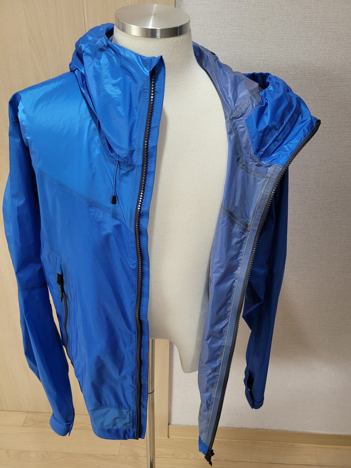 코오롱스포츠 남자 홑겹 바람막이 105 블루 상품이미지8