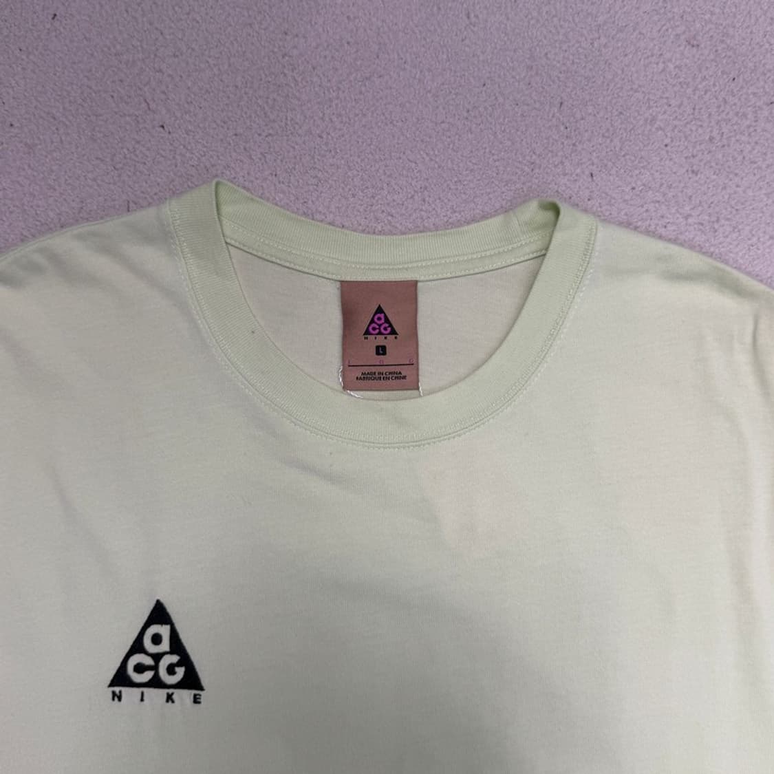 나이키 ACG 로고 반팔 티셔츠 라이트 그린 L 상품이미지3