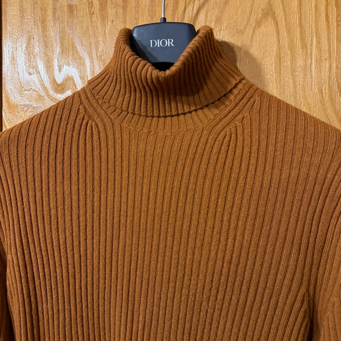 톰포드 캐시미어 100% 터틀넥 니트 판매 합니다. 상품이미지2