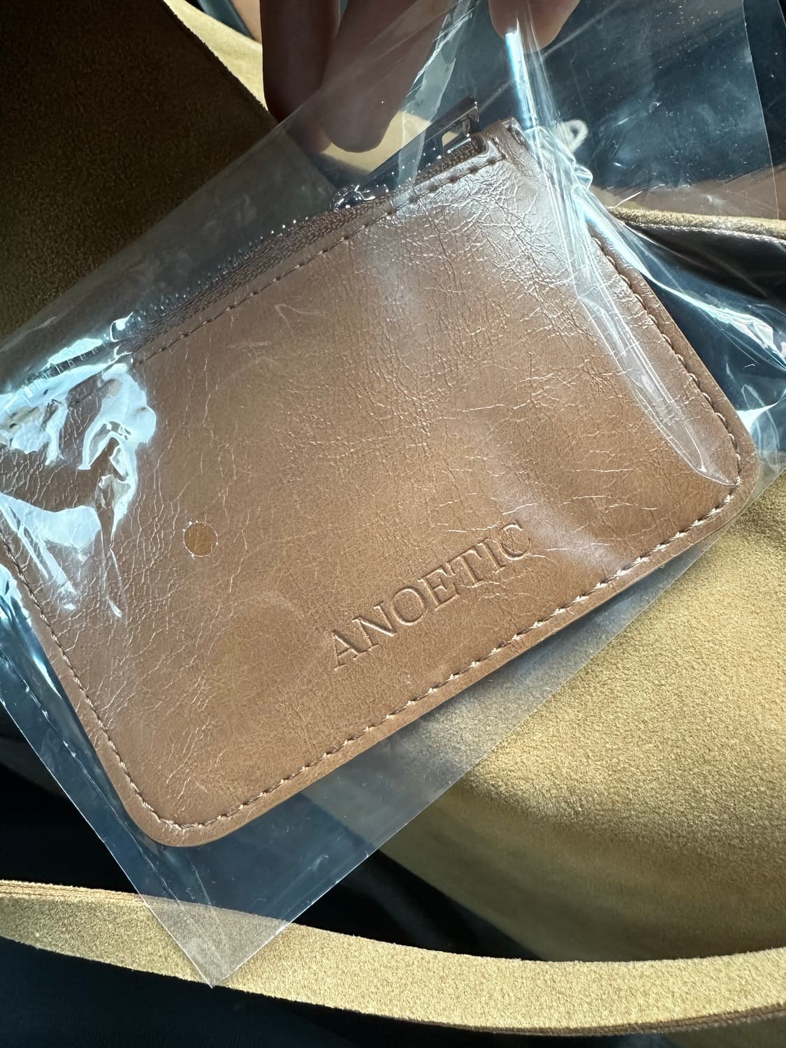 (새상품)아노에틱 스웨이드 호보백&카드월렛 세트 버터베이지 상품이미지6