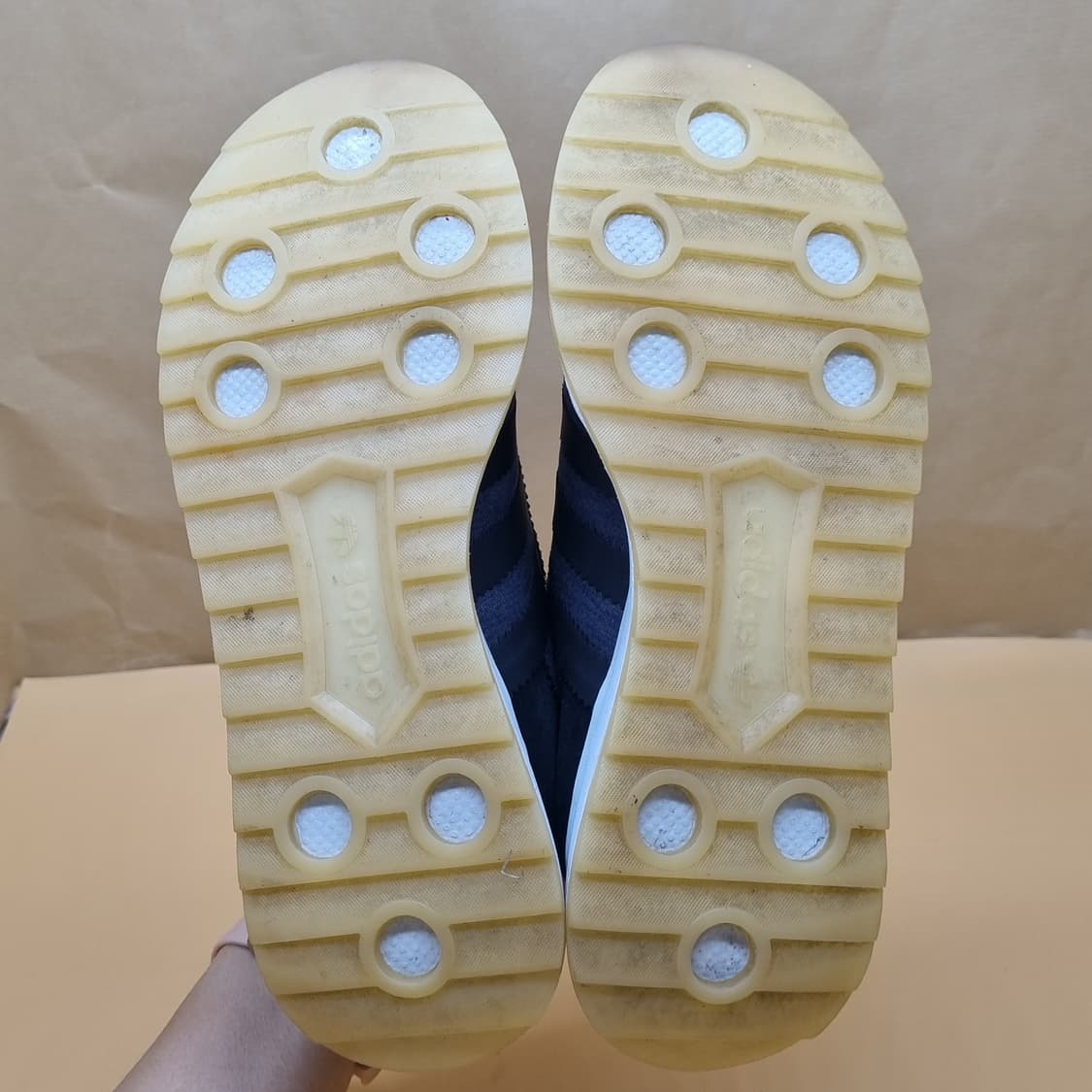 아디다스 플레시백 여성운동화235  상품이미지3