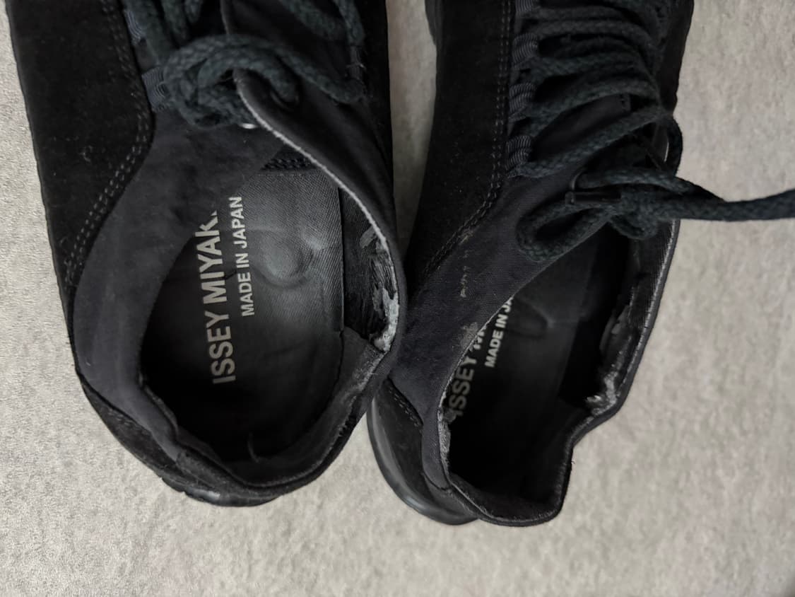 이세이미야케 스니커즈 상품이미지6