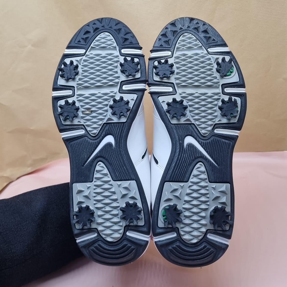 나이키 듀라스포츠 남성 골프화 265 상품이미지3