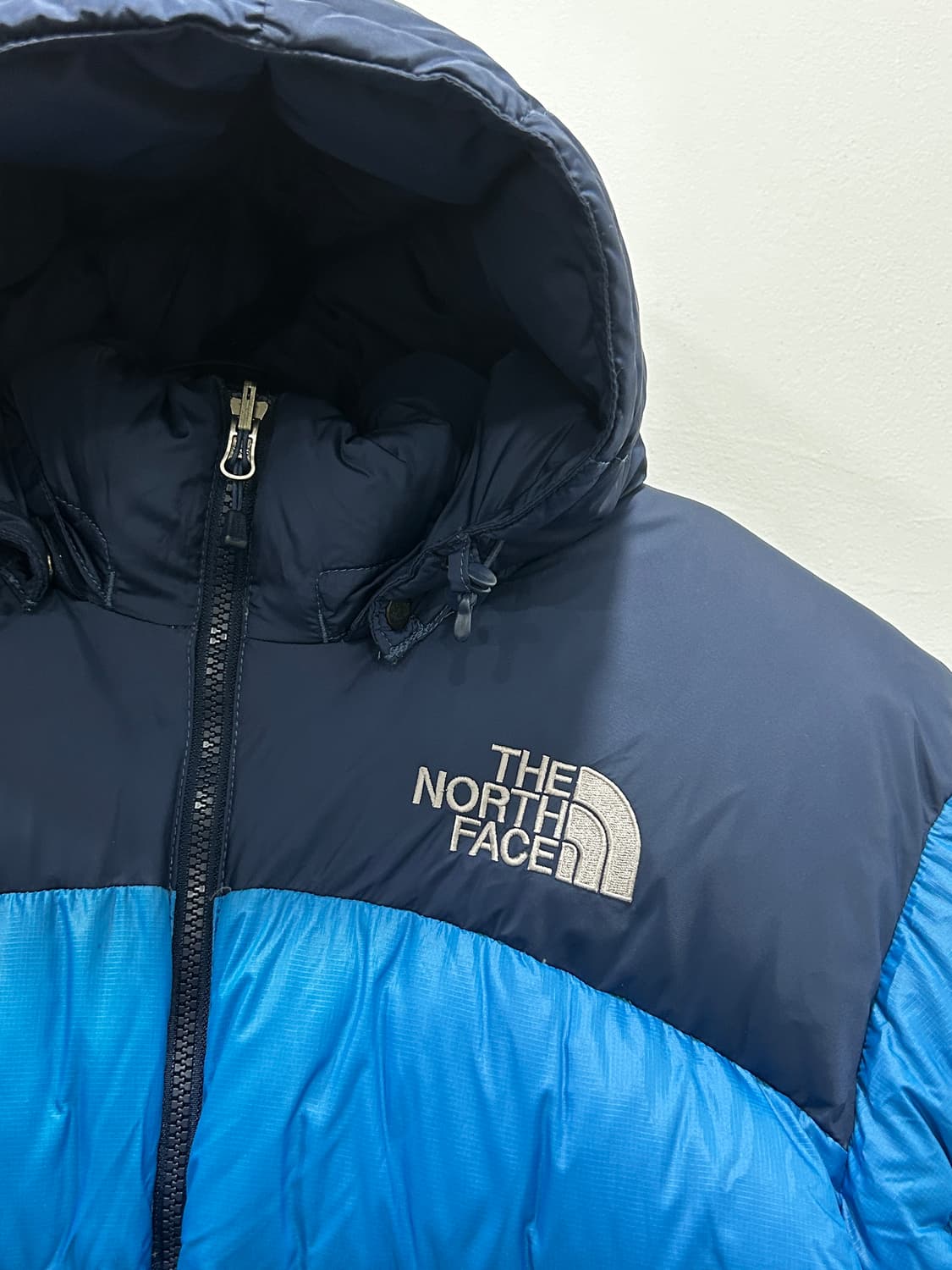 노스페이스 눕시 700 패딩 L 100 상품이미지4