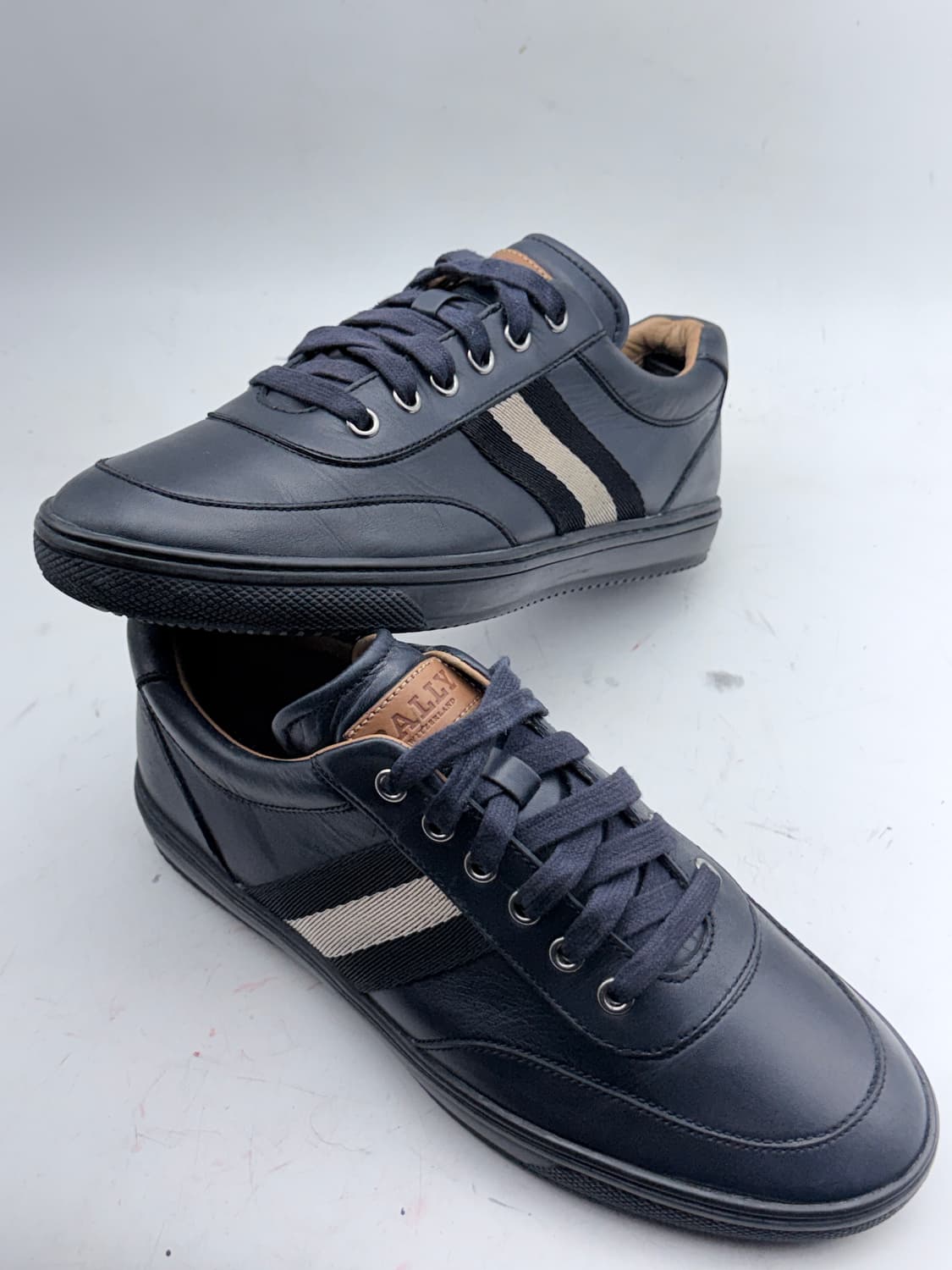 정품)발리스니커즈255 상품이미지4