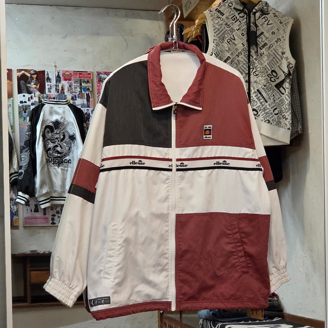 엘레쎄 재팬 바람막이 자켓 상품이미지1