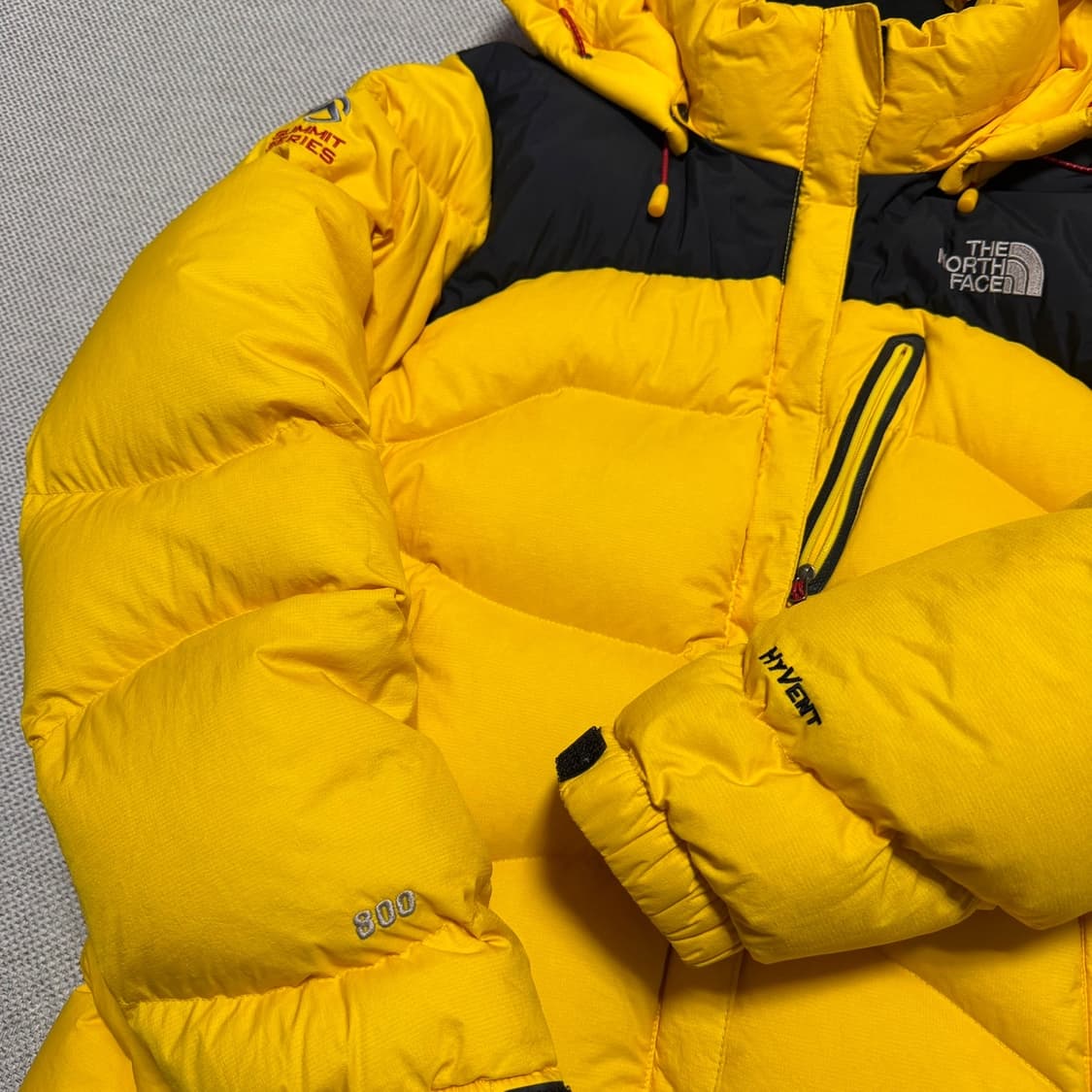 노스페이스 써밋시리즈 하이벤트 800 패딩 상품이미지2