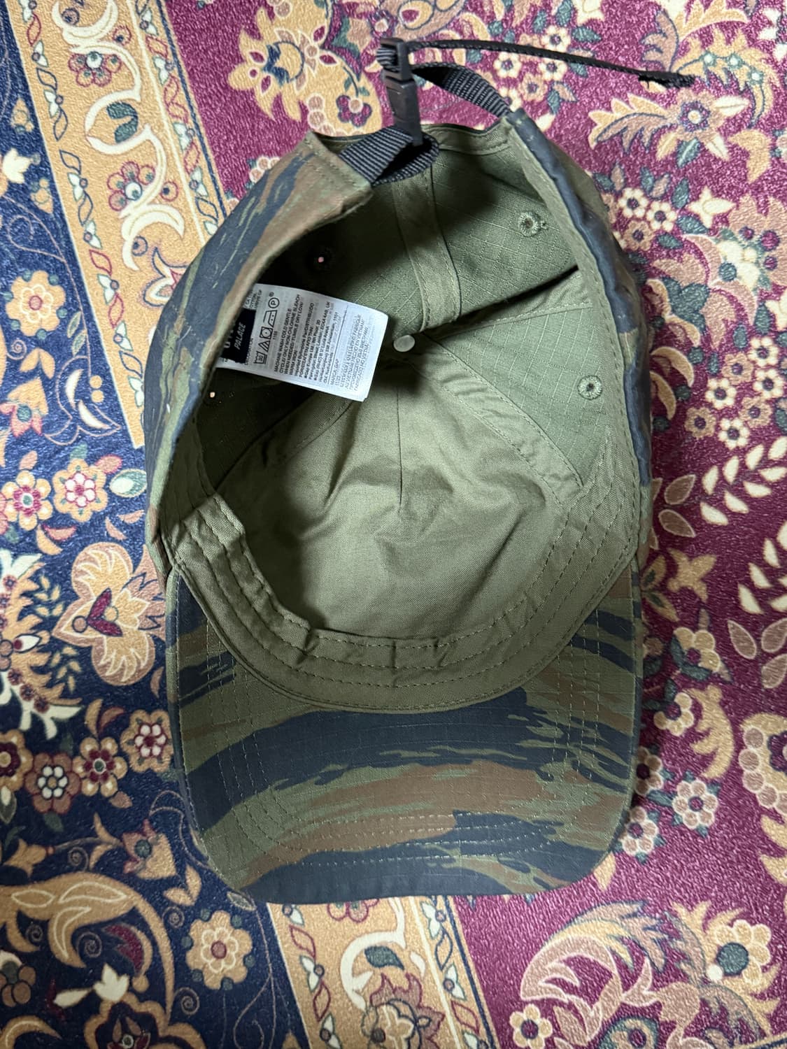 팔라스 x 갭 플래그 6-패널 카모 24SS 팝니다 상품이미지2