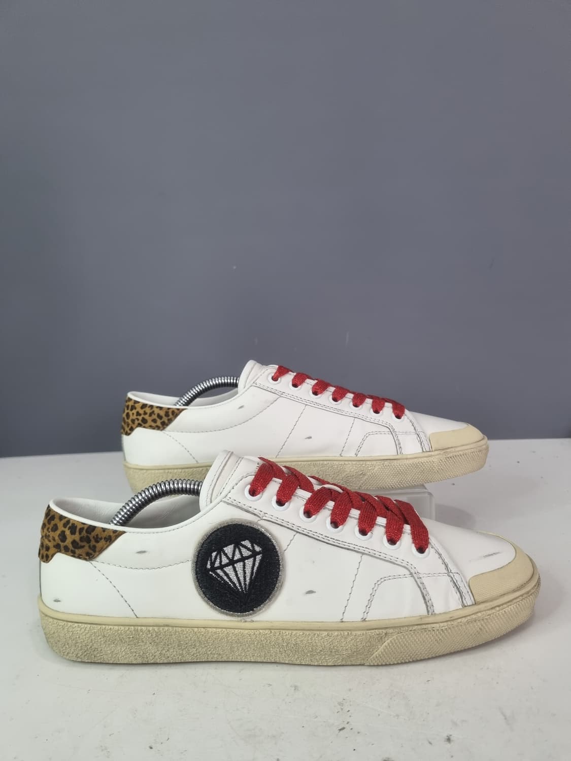 40 생로랑 다이아몬드 로우탑 스니커즈 상품이미지1