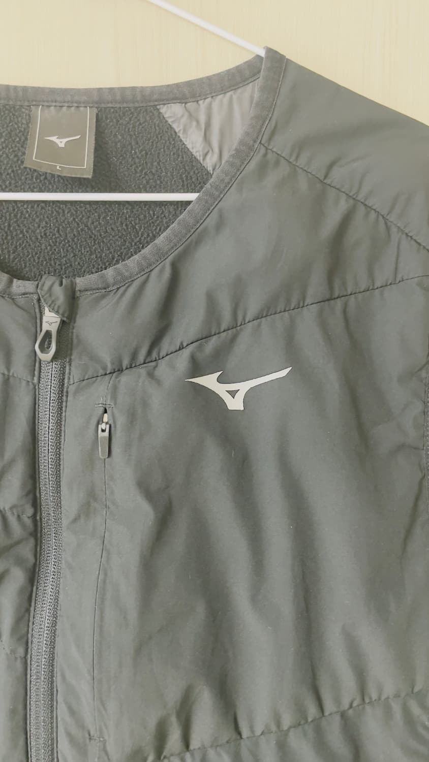 미즈노 기모 하이브리드 러닝 경량 패딩 베스트 조끼 상품이미지2