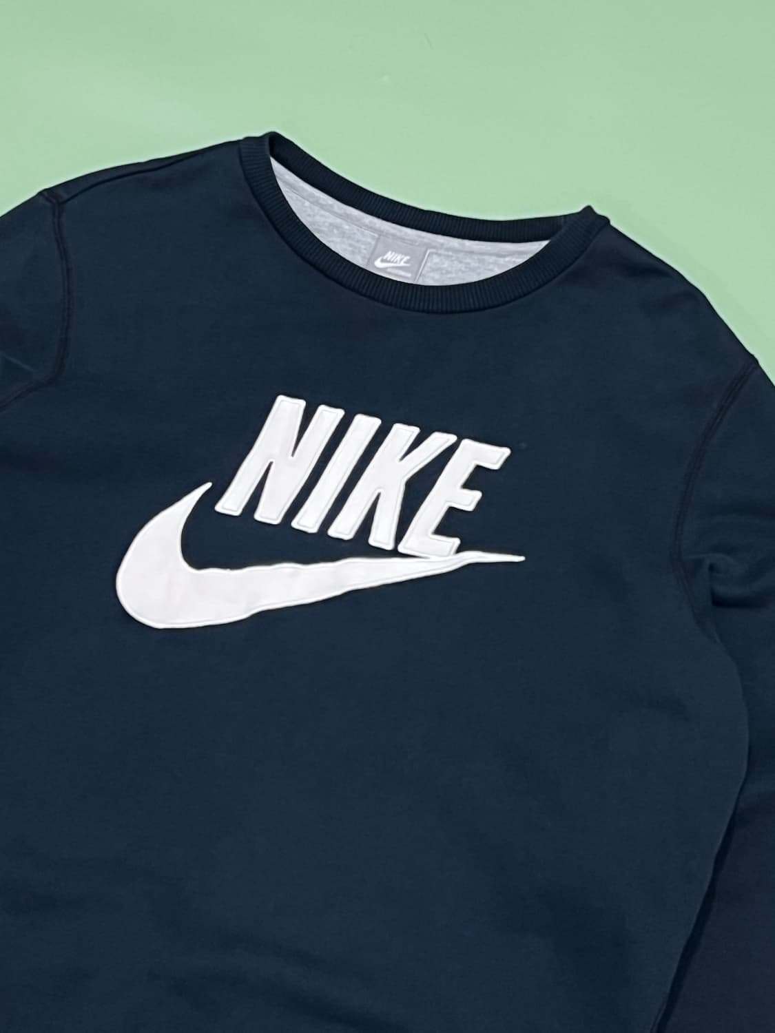 (XL) 나이키 올드스쿨 퓨추라 빅로고 맨투맨 상품이미지3