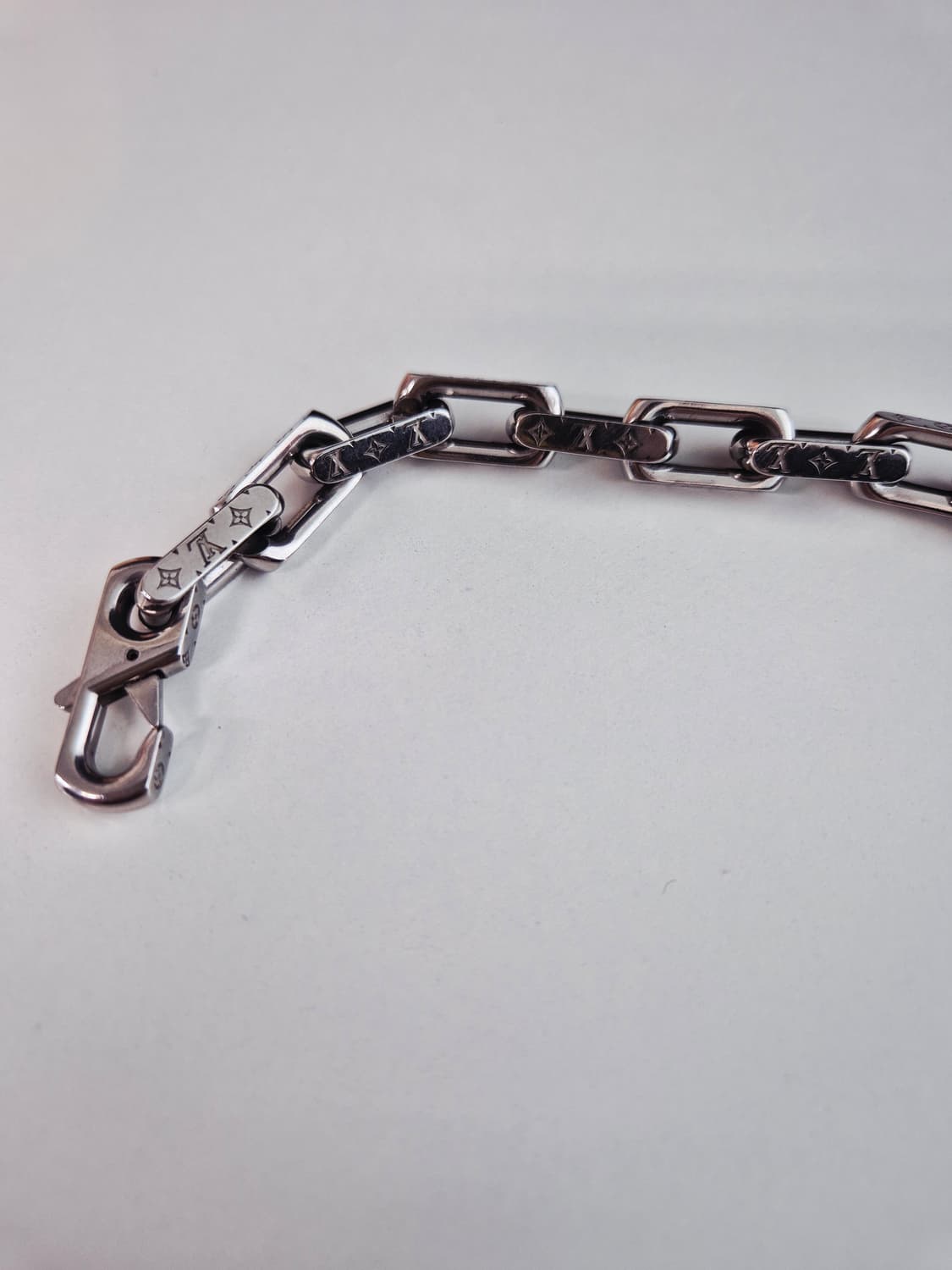 (상태 매우 좋음) 루이비통 버질아블로 체인 팔찌 사이즈 m 상품이미지4