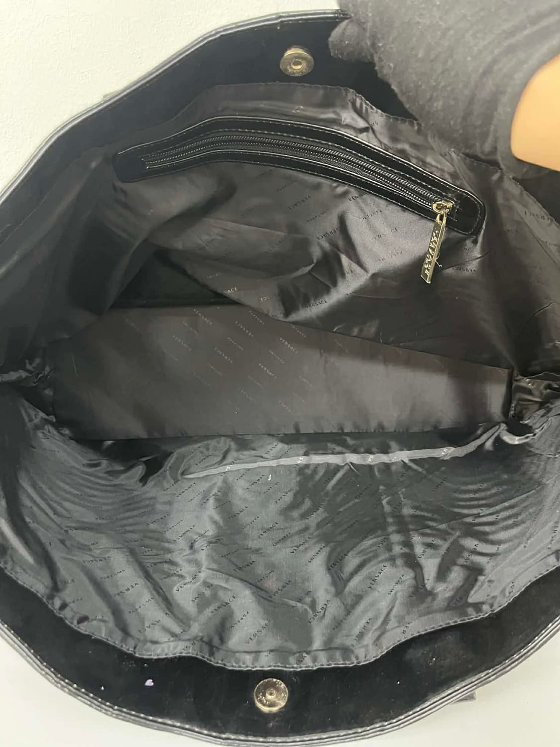 베르사채 페이던트 레더 쇼퍼백 토트백 상품이미지6