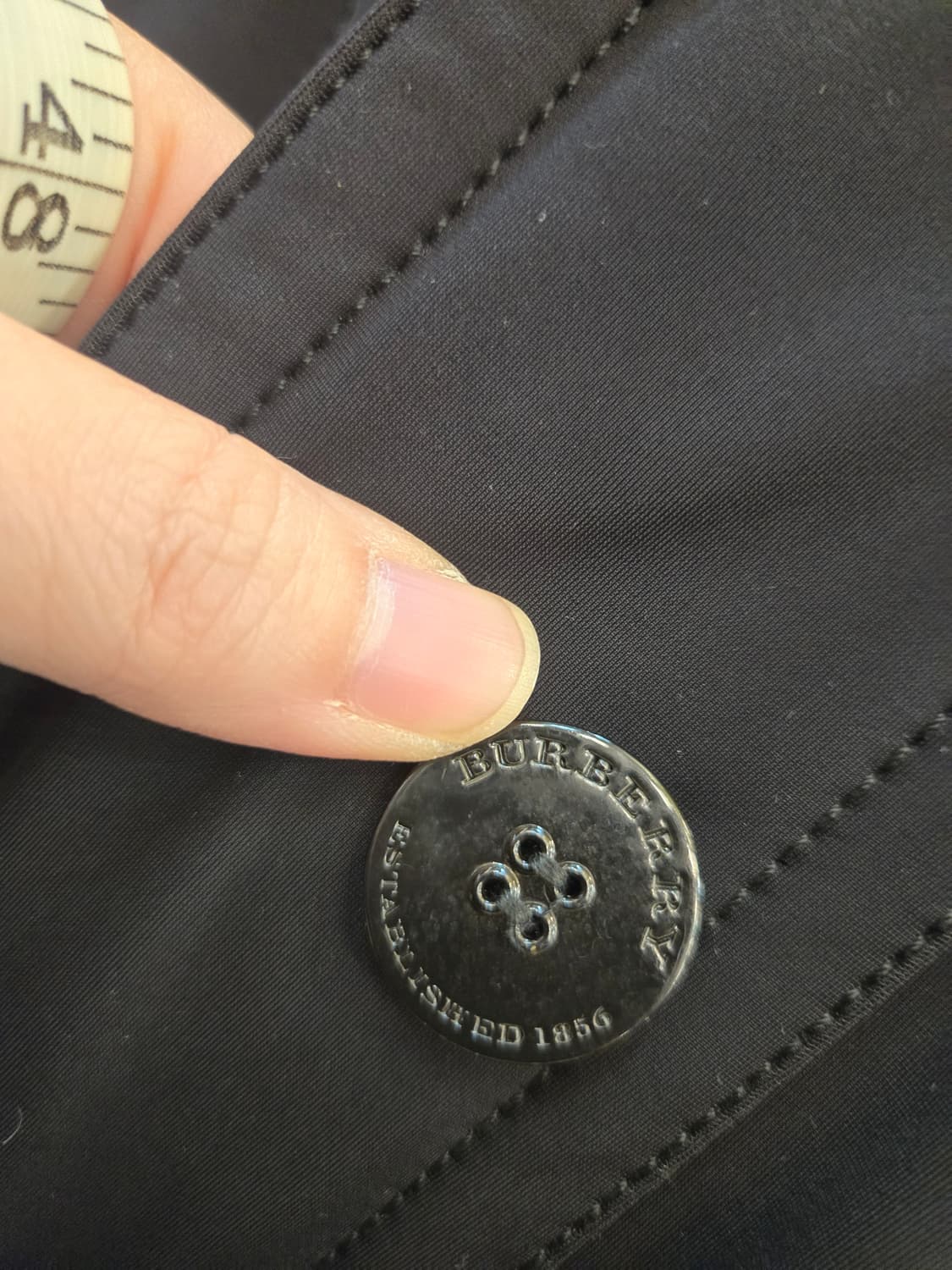 [쿨거환영]버버리 프로섬(Prorsum) 블랙 슬림핏 코트 상품이미지4