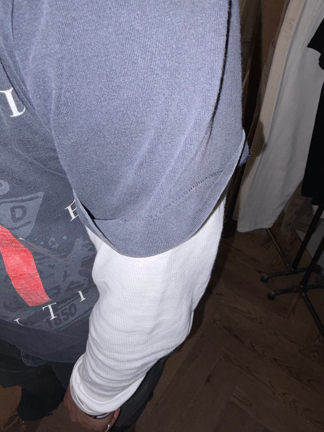 90’s Levi’s 501 logo print hard faded T 상품이미지5