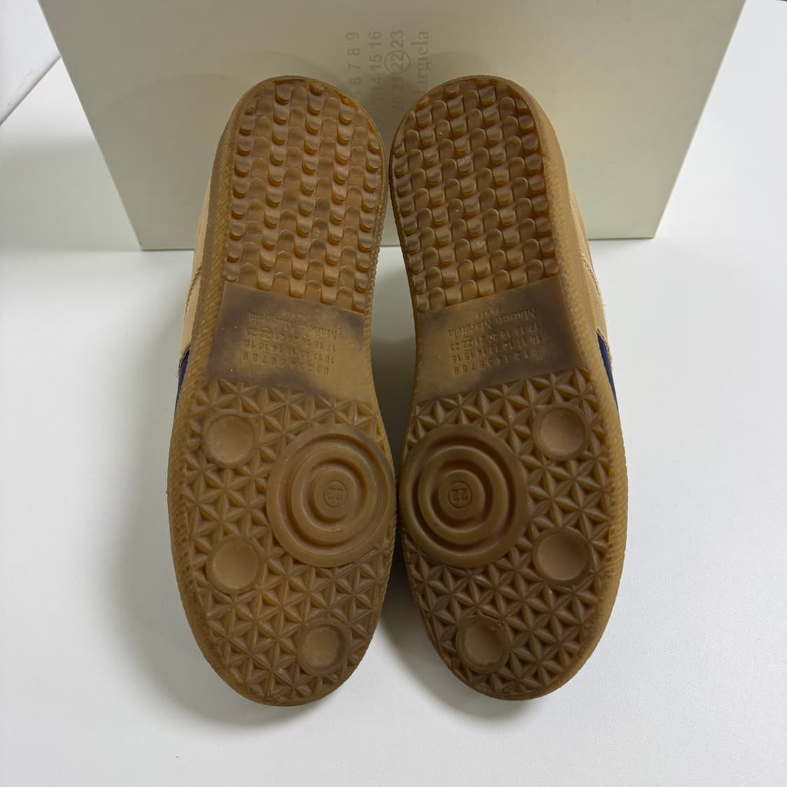 메종 마르지엘라(Maison Margiela)의 레플리카 스니커즈 36 상품이미지7