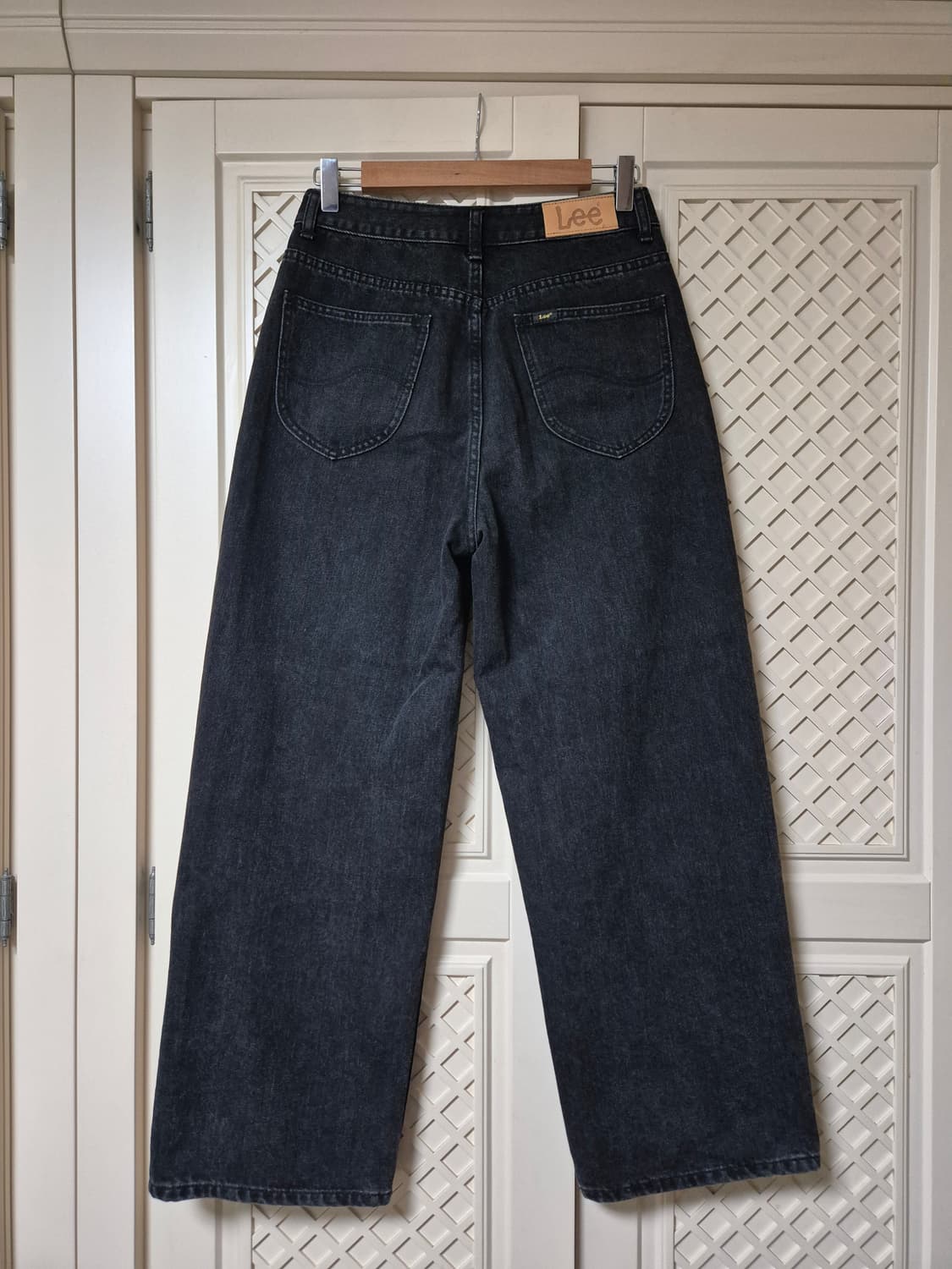 Lee 와이드 핏 흑청 데님 (2024) 상품이미지2