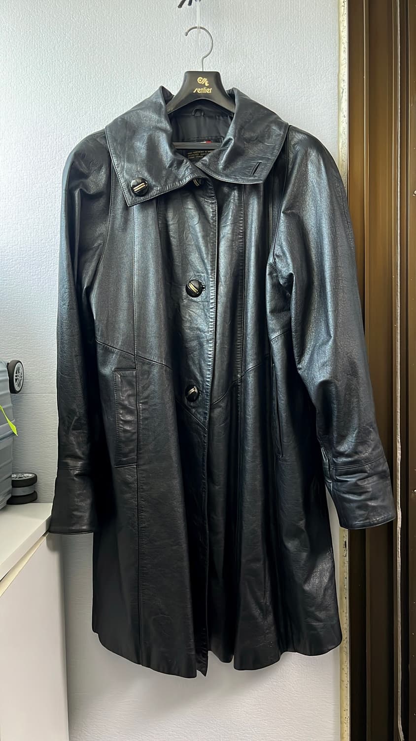 카라 빅버튼 레더 자켓 상품이미지2