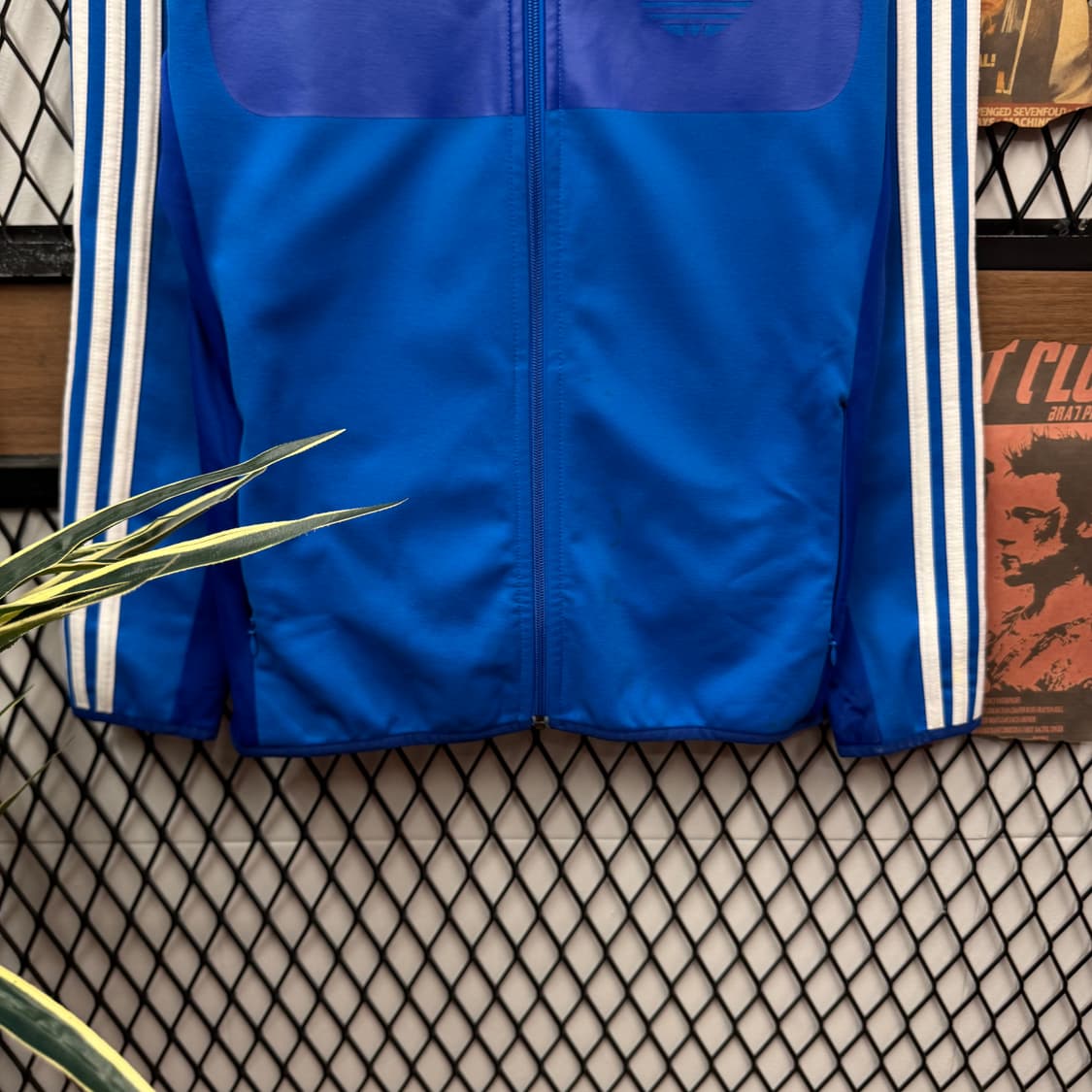 아디다스 오리지널 빈티지 트랙자켓 전면 배색 로고 포인트 블루 상품이미지4