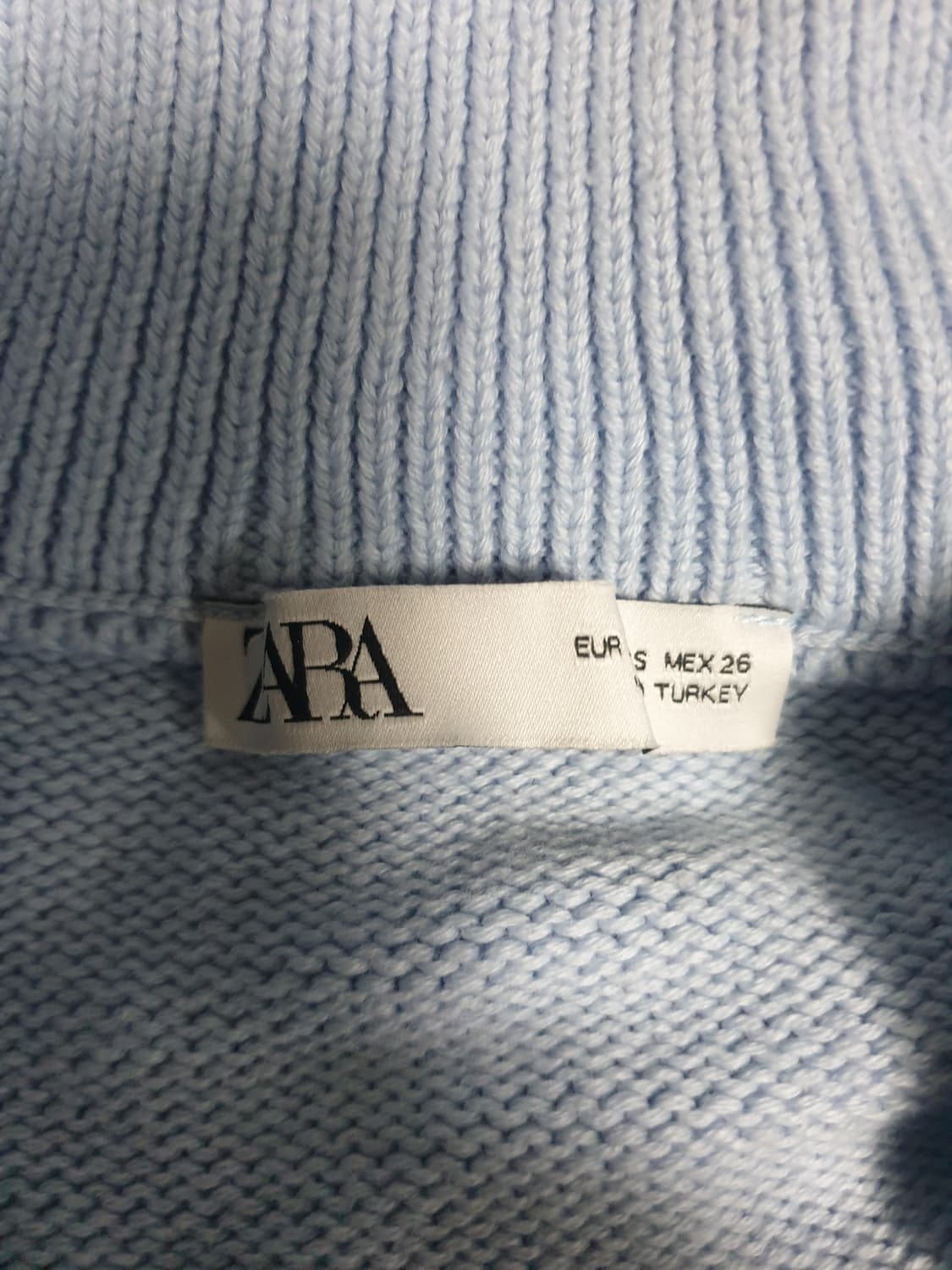 자라 크롭 하이넥 반짚업 니트 스카이블루 (S) 상품이미지2