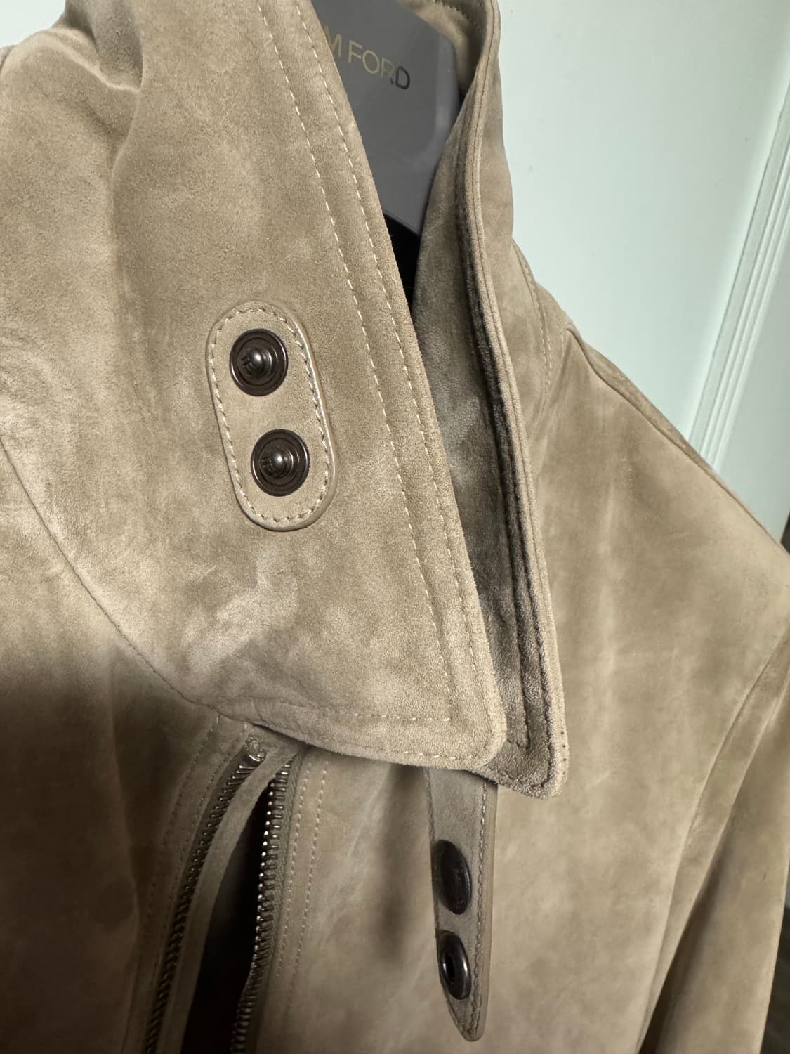 톰포드 베이비카프 캐시미어 스웨이드 블루종 상품이미지8