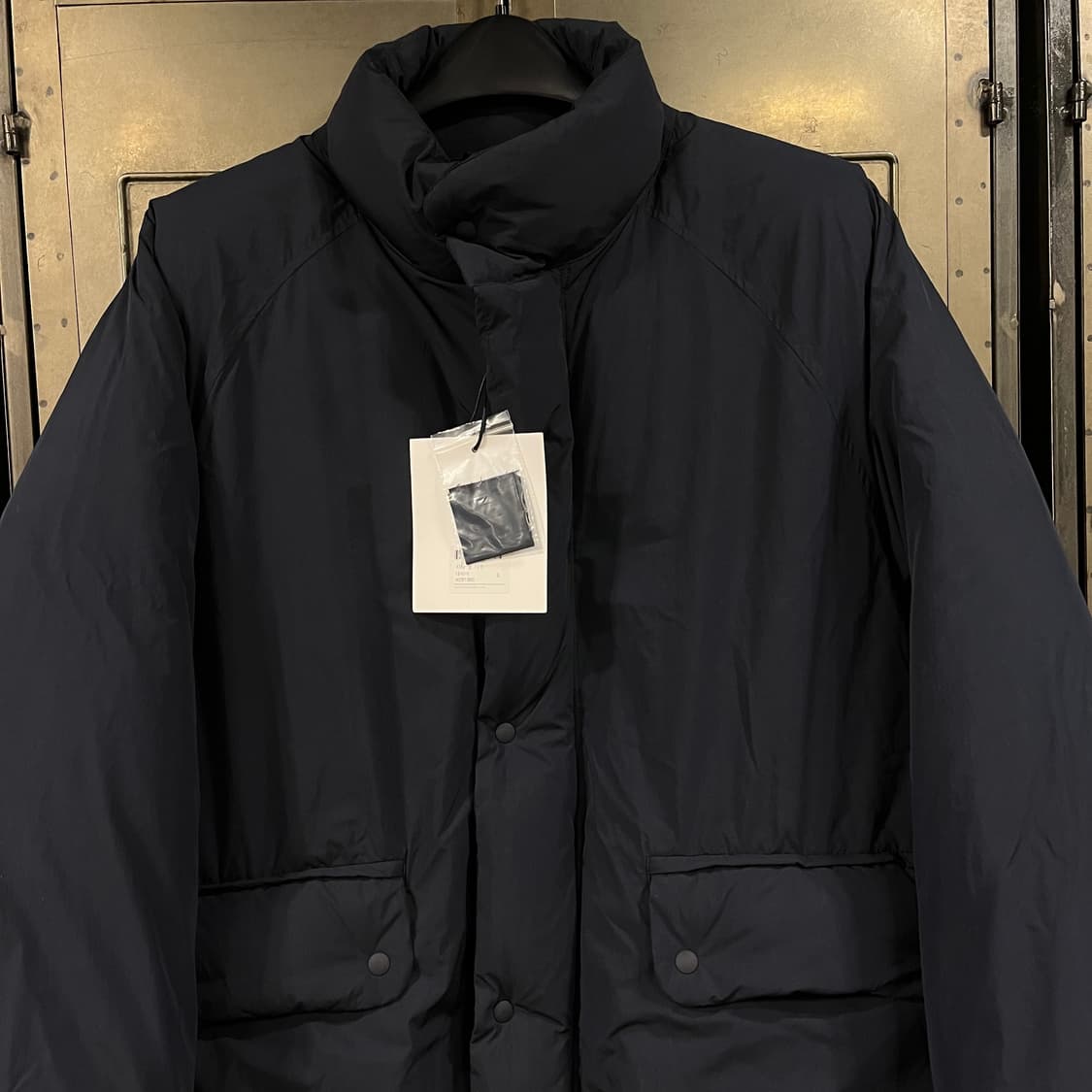 [택포](L)토마스모어 시티 숏 다운 패딩 네이비 상품이미지4