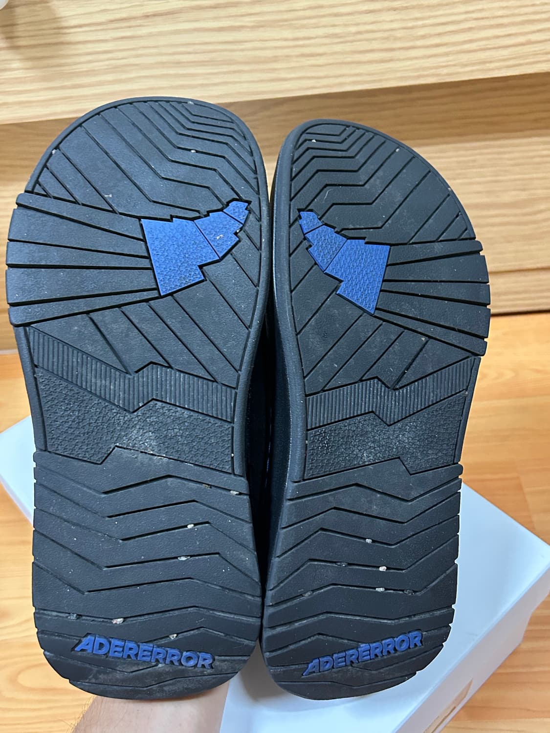 [250] 아더에러 로그바운스 트리플블랙 상품이미지3