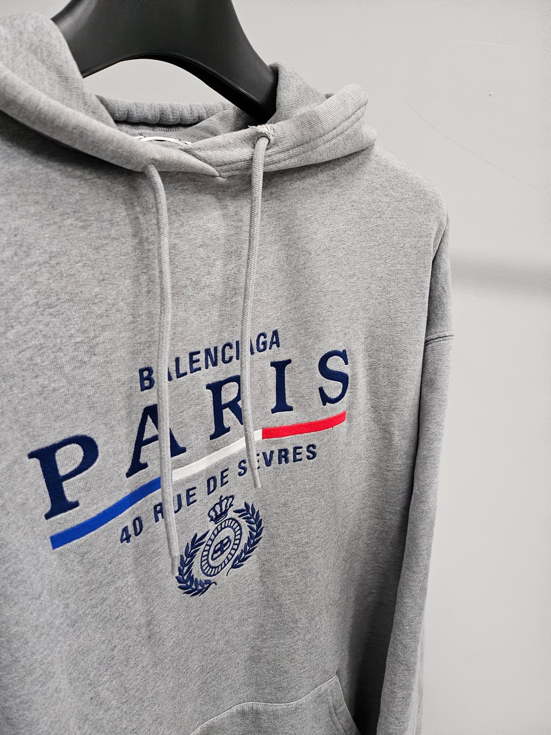 발렌시아가 파리스 후드티
사이즈 M / 사용감 적음 상품이미지4