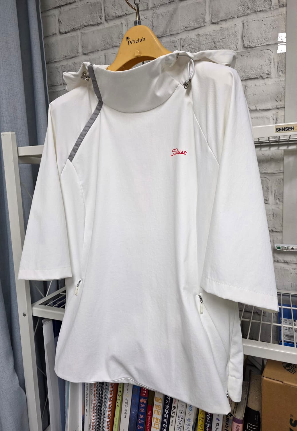 타이틀리스트 여성골프바람막이 L 95 5부소매 후드 골프바람막이 WM59 상품이미지2