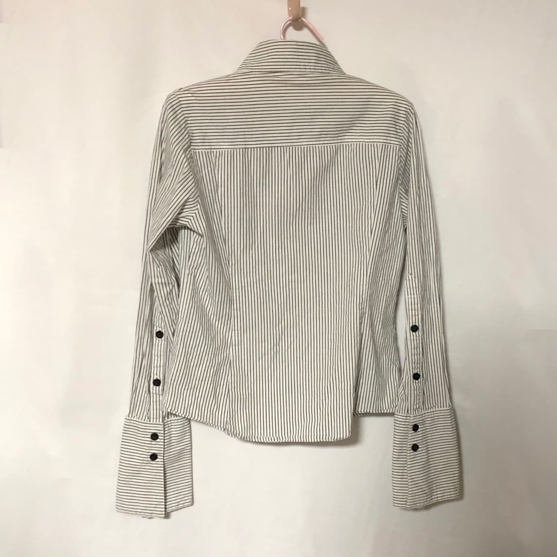 오버 커프스 스트라이프 셔츠 상품이미지9