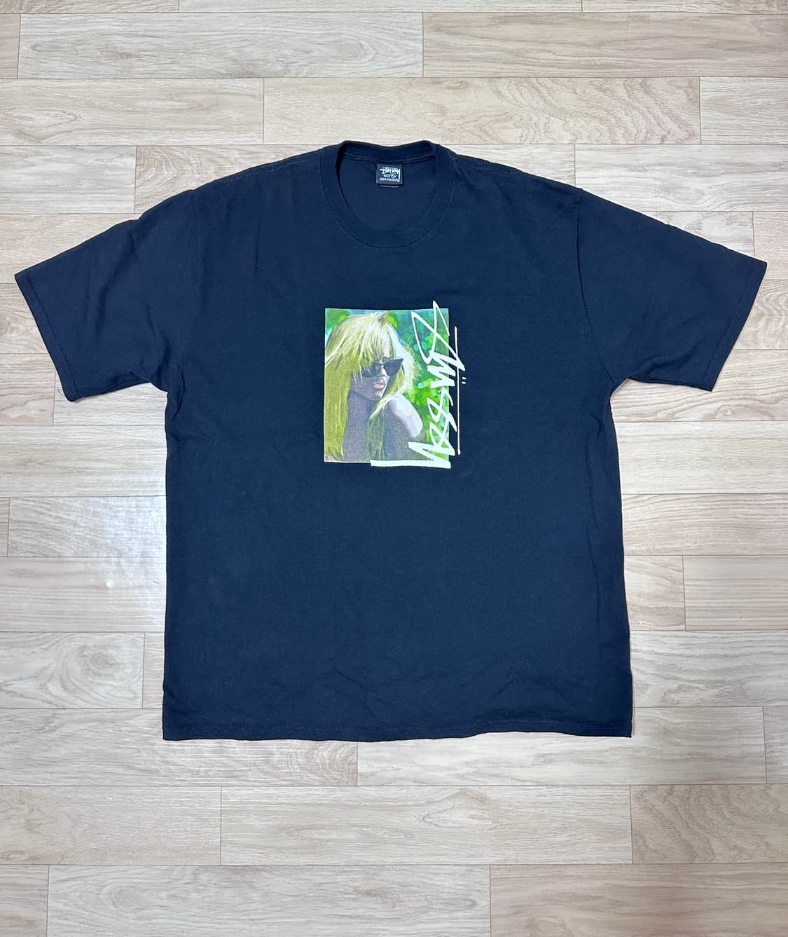 [XL] 스투시 로라 티셔츠 블랙 상품이미지2